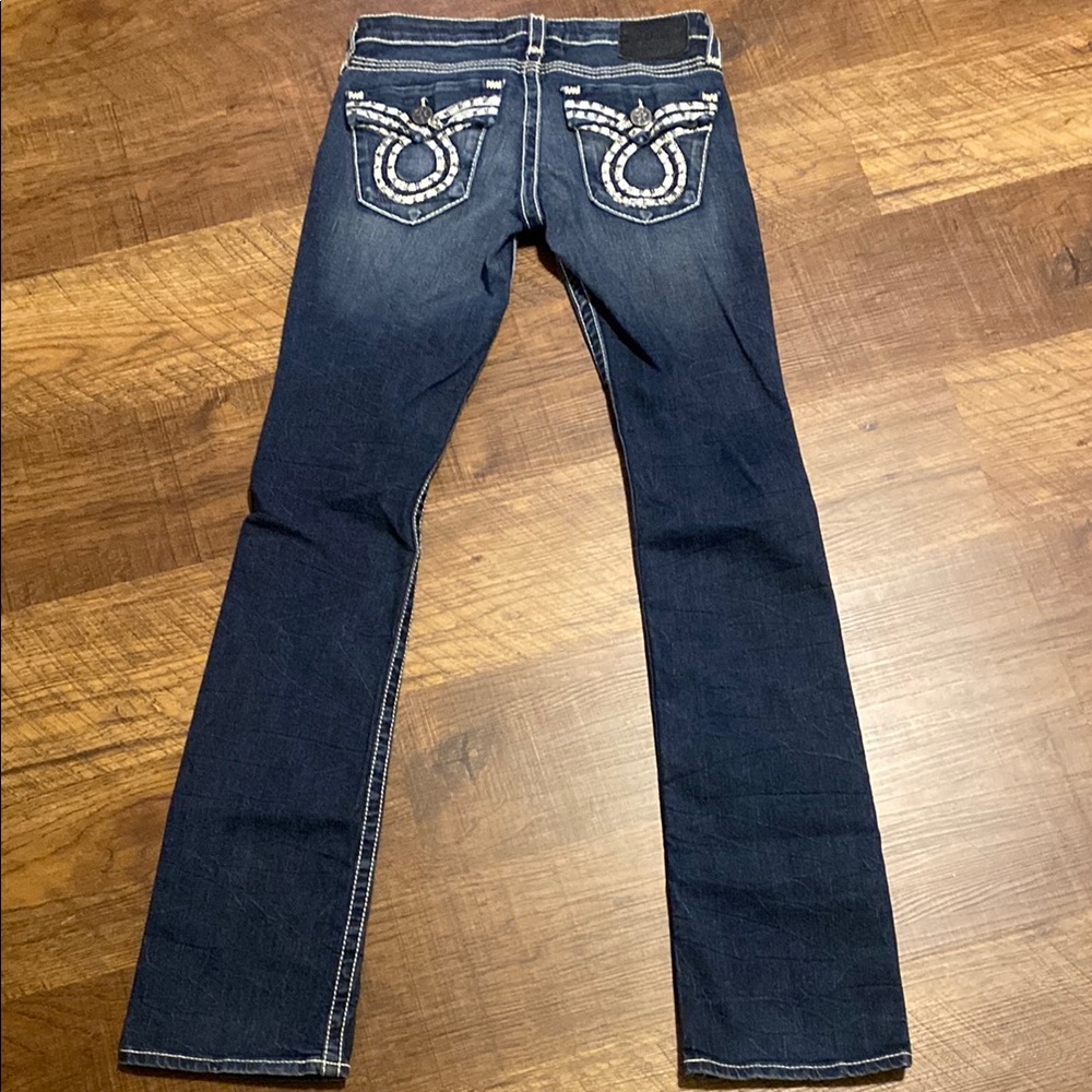 Women's Blue Jeans with Embroidered Pockets